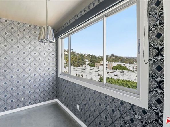 7250 Franklin Avenue 517, Los Angeles CA 90046