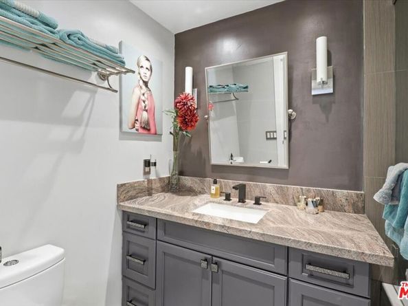 7250 Franklin Avenue 517, Los Angeles CA 90046