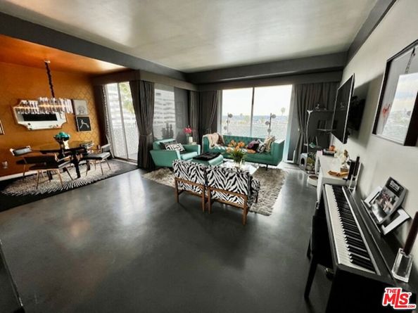 7250 Franklin Avenue 517, Los Angeles CA 90046