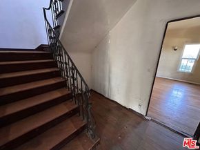 211 N Vendome Street, Los Angeles CA 90026