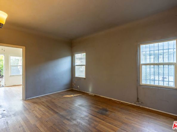 211 N Vendome Street, Los Angeles CA 90026