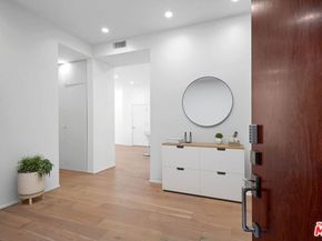 2215 5th Street B, Santa Monica CA 90405