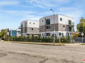 1638 Longwood Avenue, Los Angeles CA 90019