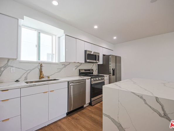 1638 Longwood Avenue, Los Angeles CA 90019