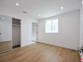 1638 Longwood Avenue, Los Angeles CA 90019