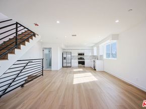 1638 Longwood Avenue, Los Angeles CA 90019