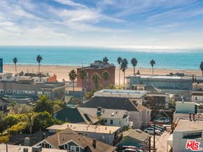 33 Breeze Avenue, Venice CA 90291