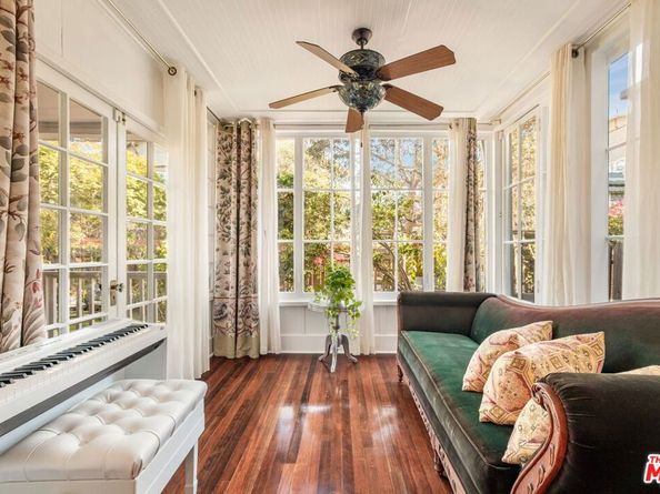 33 Breeze Avenue, Venice CA 90291