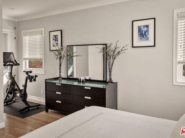 3835 Fairway Avenue, Studio City CA 91604