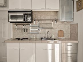 3835 Fairway Avenue, Studio City CA 91604