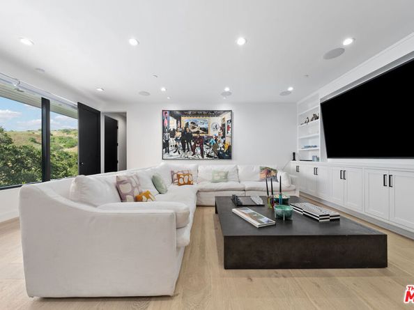 3140 Coldwater Canyon, Studio City CA 91604