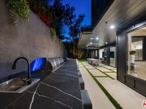 3140 Coldwater Canyon, Studio City CA 91604