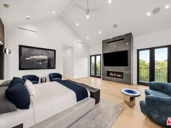 3140 Coldwater Canyon, Studio City CA 91604