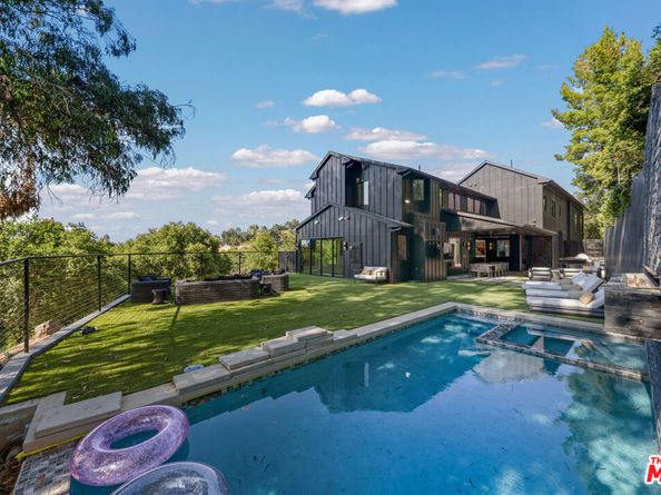 3140 Coldwater Canyon, Studio City CA 91604