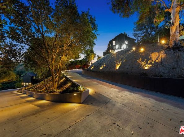 3140 Coldwater Canyon, Studio City CA 91604