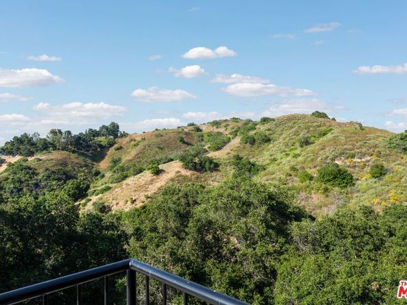 3140 Coldwater Canyon, Studio City CA 91604