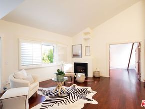 16040 W Sunset Boulevard 308, Pacific Palisades CA 90272