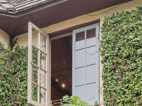 2917 N Poinsettia Avenue, Manhattan Beach CA 90266