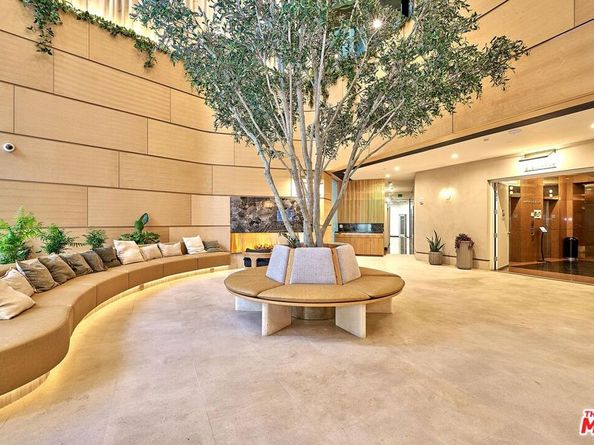 1100 Wilshire Boulevard 3001, Los Angeles CA 90017