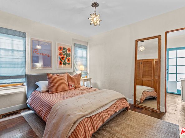 11623 Otsego Street, North Hollywood CA 91601