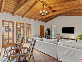 11623 Otsego Street, North Hollywood CA 91601