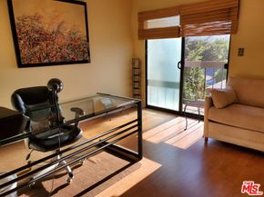 4128 W Hood Avenue B, Burbank CA 91505