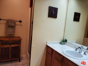 4128 W Hood Avenue B, Burbank CA 91505