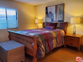 4128 W Hood Avenue B, Burbank CA 91505