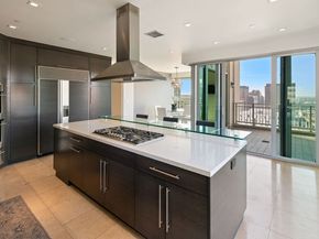 10727 Wilshire Boulevard PH2, Los Angeles CA 90024