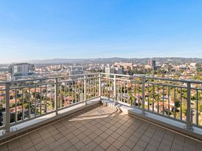 10727 Wilshire Boulevard PH2, Los Angeles CA 90024