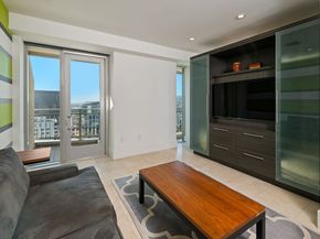 10727 Wilshire Boulevard PH2, Los Angeles CA 90024