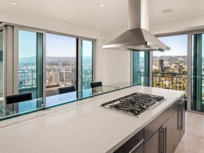 10727 Wilshire Boulevard PH2, Los Angeles CA 90024