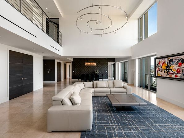 10727 Wilshire Boulevard PH2, Los Angeles CA 90024