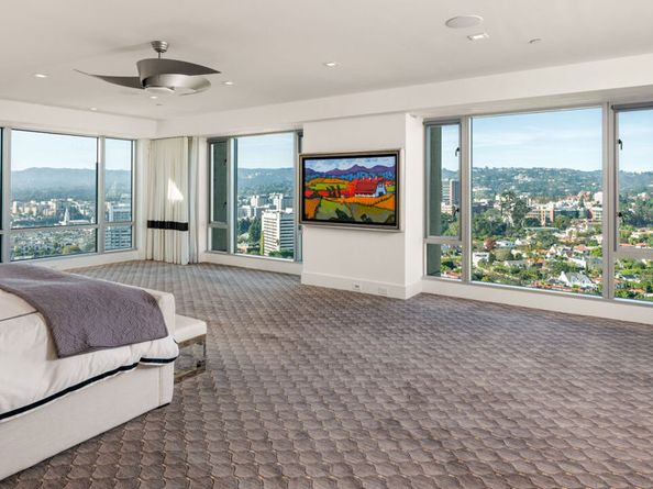 10727 Wilshire Boulevard PH2, Los Angeles CA 90024