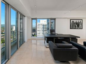 10727 Wilshire Boulevard PH2, Los Angeles CA 90024