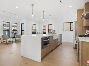 3146 W 78th Street, Los Angeles CA 90043