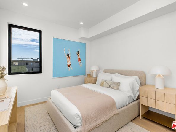 3808 College Avenue 2, Culver City CA 90232