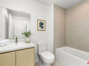 3808 College Avenue 2, Culver City CA 90232