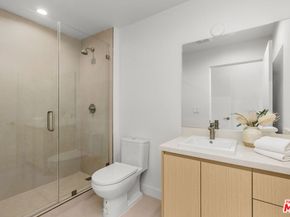 3808 College Avenue 2, Culver City CA 90232