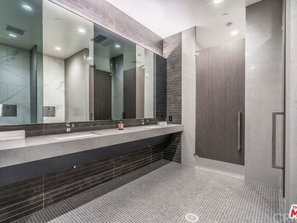 889 Francisco Street 1001, Los Angeles CA 90017