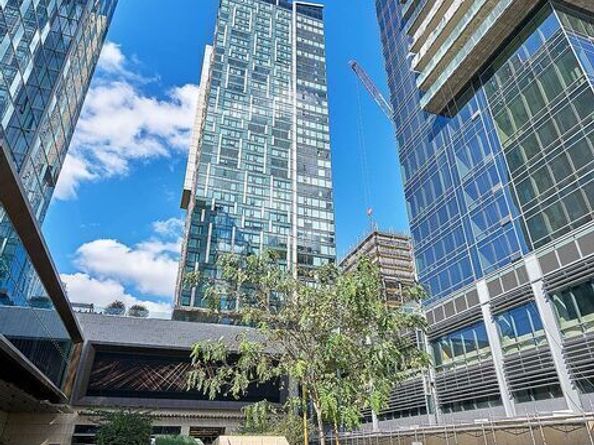 889 Francisco Street 1001, Los Angeles CA 90017