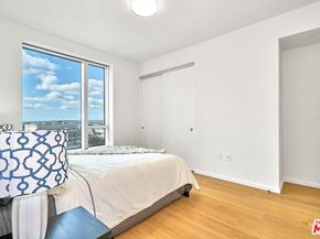 889 Francisco Street 1001, Los Angeles CA 90017