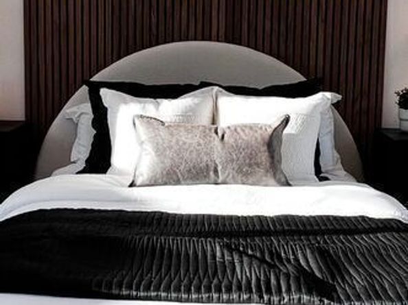 889 Francisco Street 1001, Los Angeles CA 90017