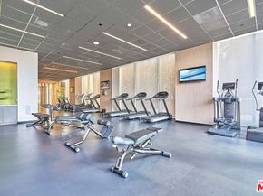 889 Francisco Street 1001, Los Angeles CA 90017