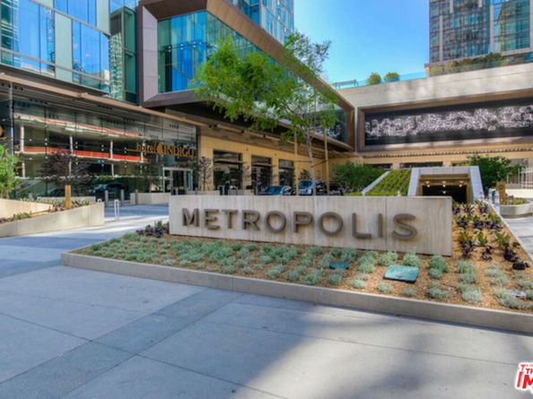 889 Francisco Street 1001, Los Angeles CA 90017