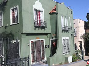 2945 W 11th Street, Los Angeles CA 90006