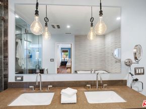 6570 Lakeridge Road, Los Angeles CA 90068