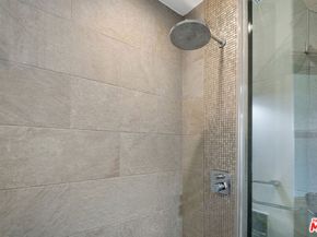 6570 Lakeridge Road, Los Angeles CA 90068