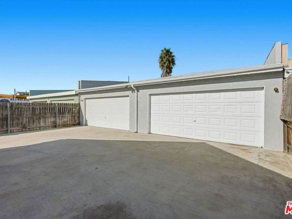 3623 W 105th Street, Inglewood CA 90303