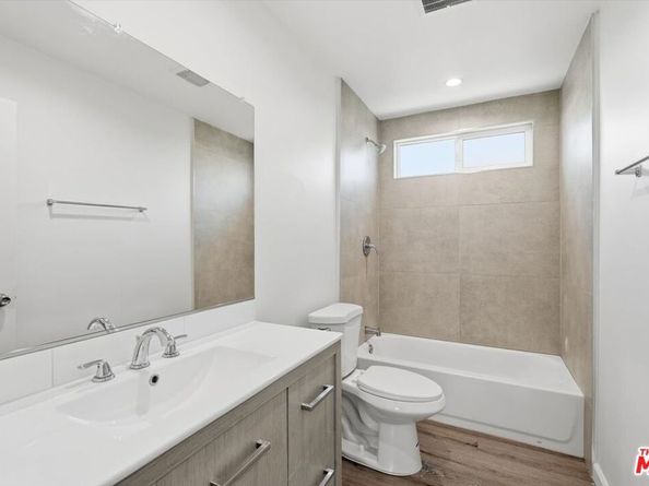 3623 W 105th Street, Inglewood CA 90303